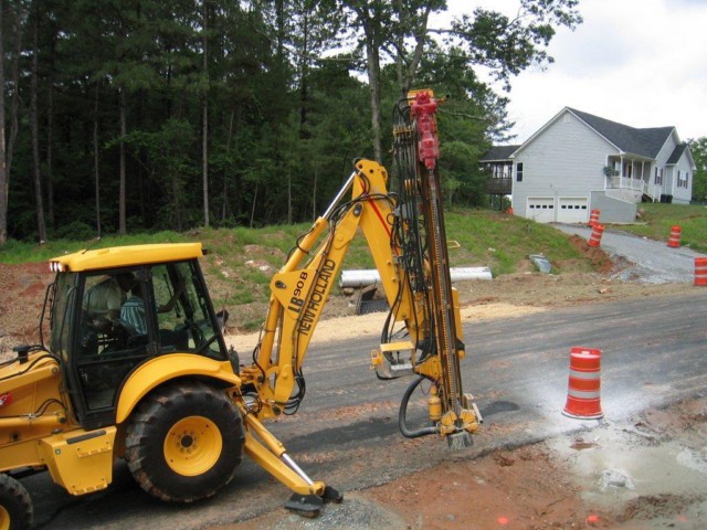 CanAm Rock Drill Mast